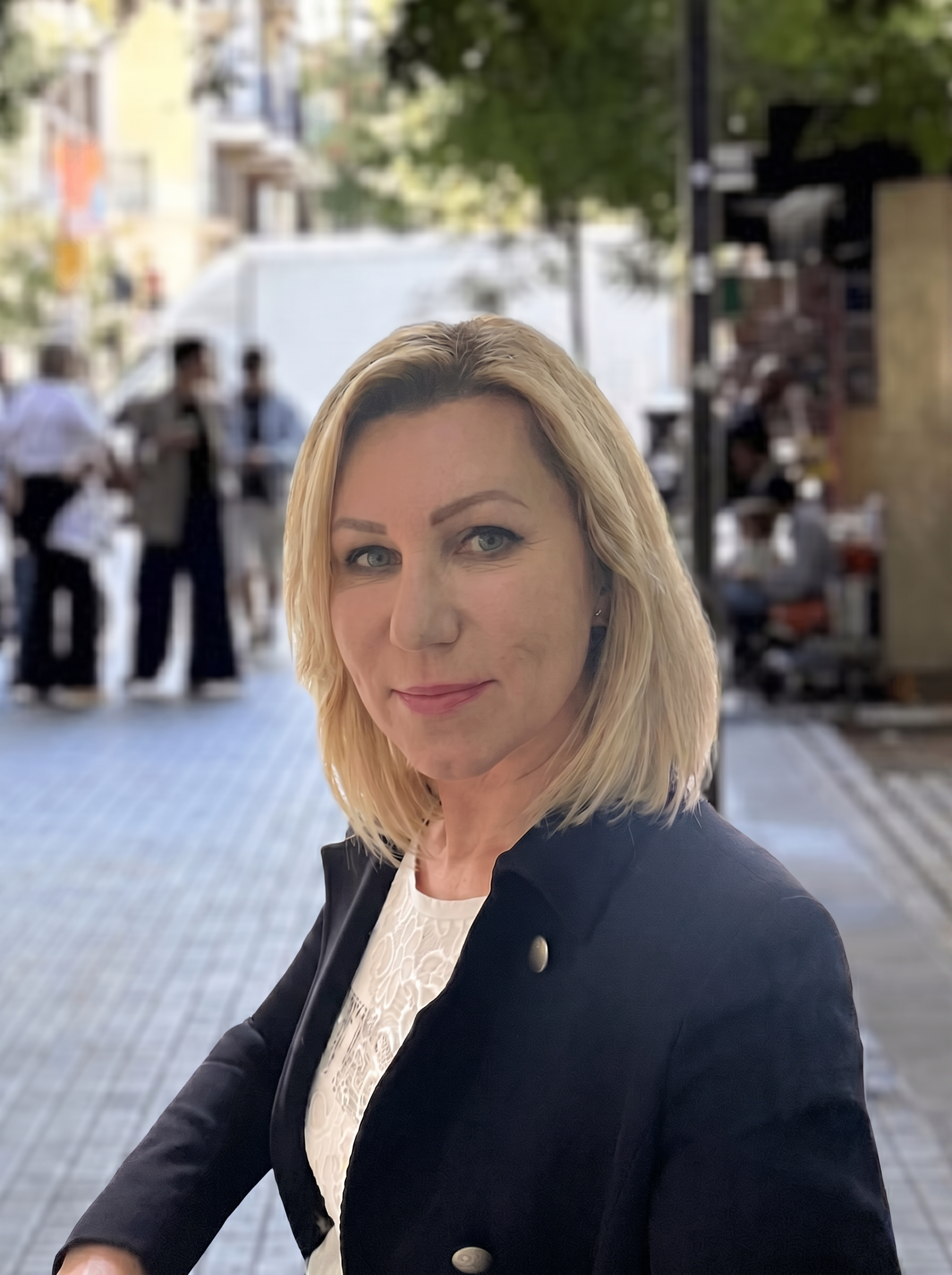Portrait of Svetlana V. Gippert, founder of Meet Metropolitan
